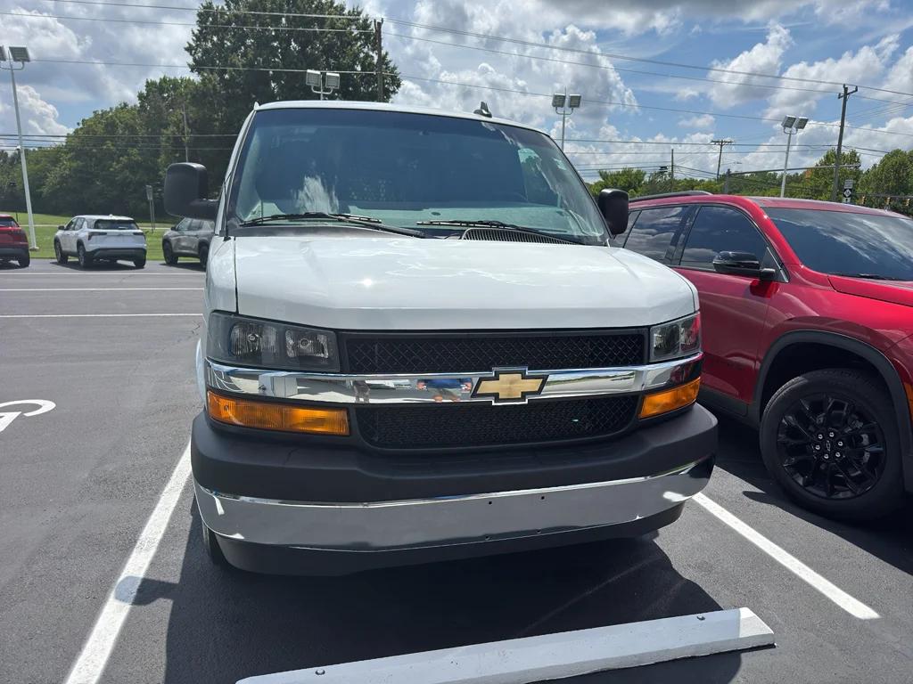 chevrolet express cargo 2025 1GCWGAFP4S1252931 image chevrolet express cargo 2025 1GCWGAFP4S1252931 image